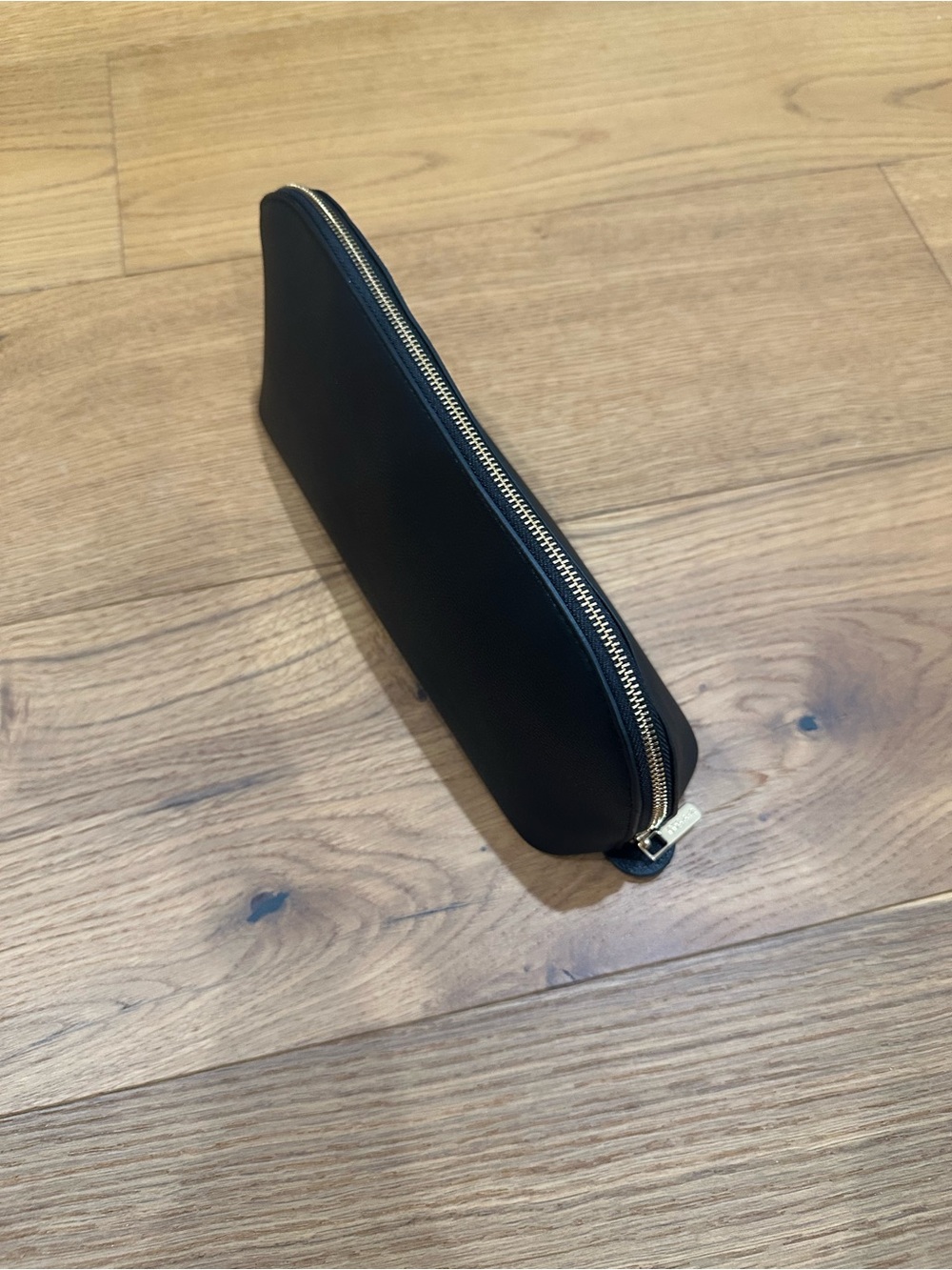 Cos Bar. Black faux leather Toiletry Bag. New/unused - Picture 3 of 6